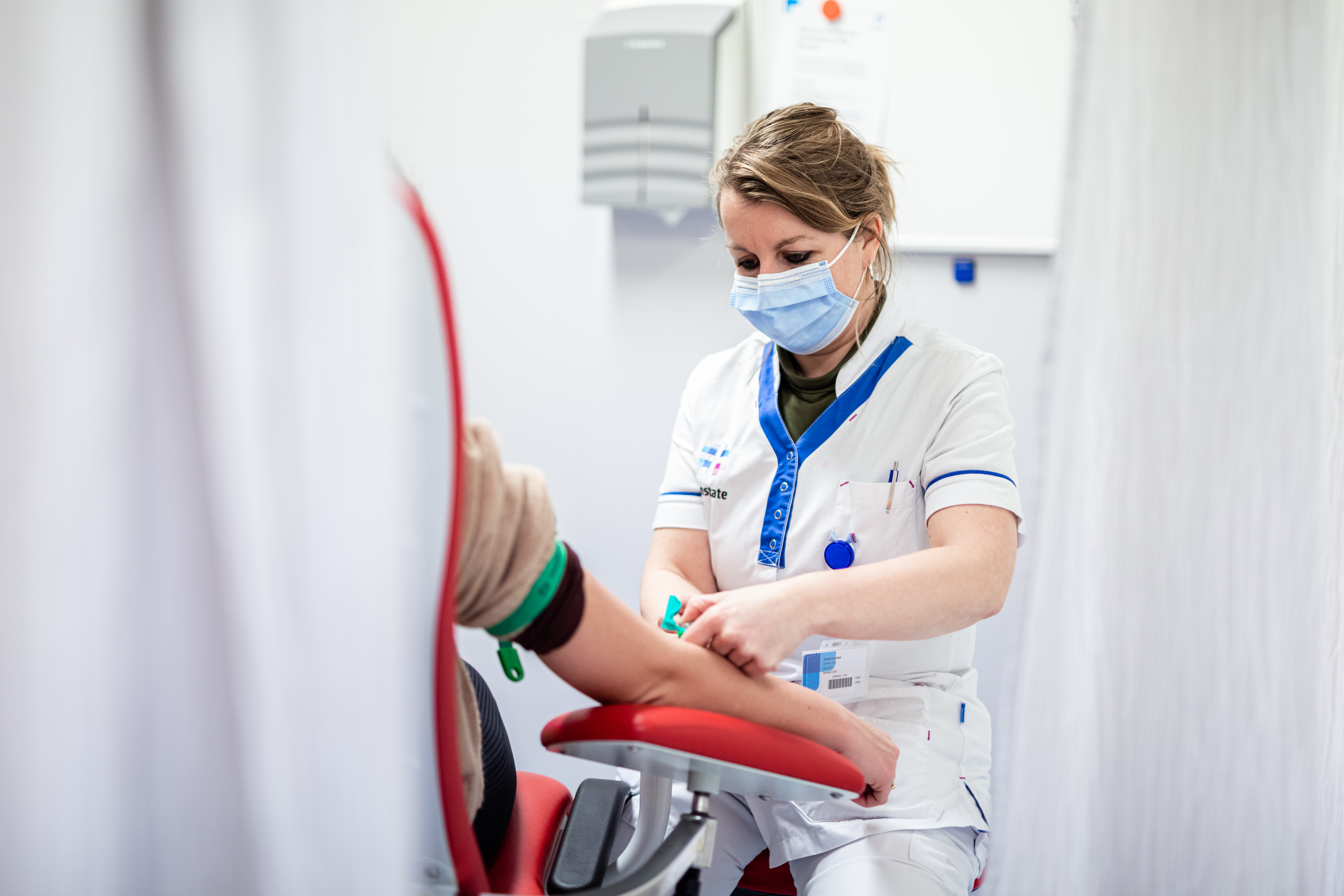 Bloed prikken Dicoon