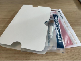 Afbeelding met tekst, Papierprodcut, boek, briefpapier

Automatisch gegenereerde beschrijving